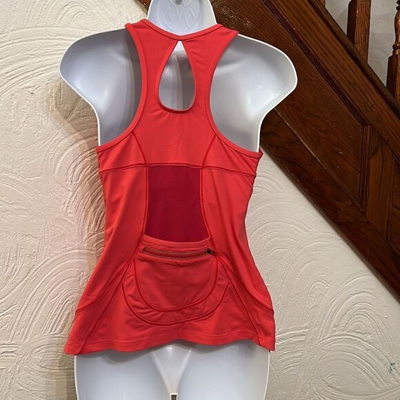 Athleta Energy Workout cycling tank top size S - Picture 2 of 9